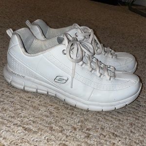 Skechers White Shoe - Good for Nursing!